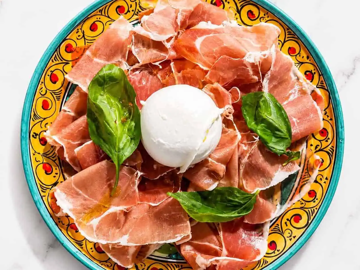 Prosciutto e Burrata - Prosciutto San Daniele & La Stella Buffalo Latticini Burrata, Grissini